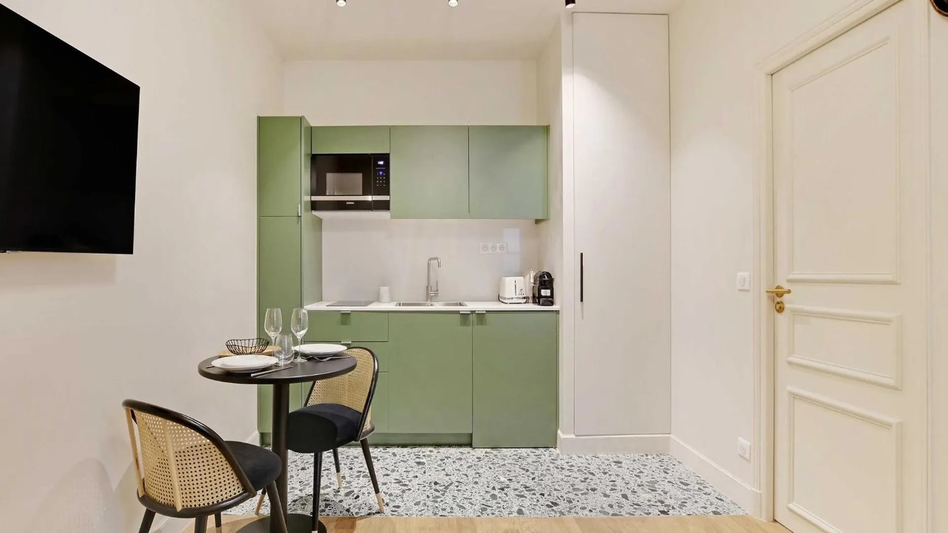 Studio Pleasant- 2P- Saint-Germain-Des-Pres Paris 0*,  France