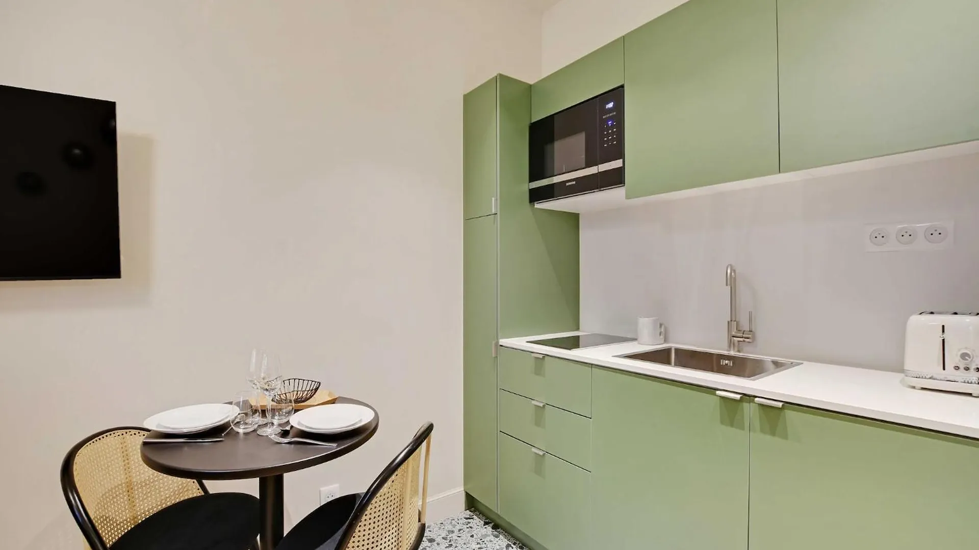 Studio Pleasant- 2P- Saint-Germain-Des-Pres Paris Apartment